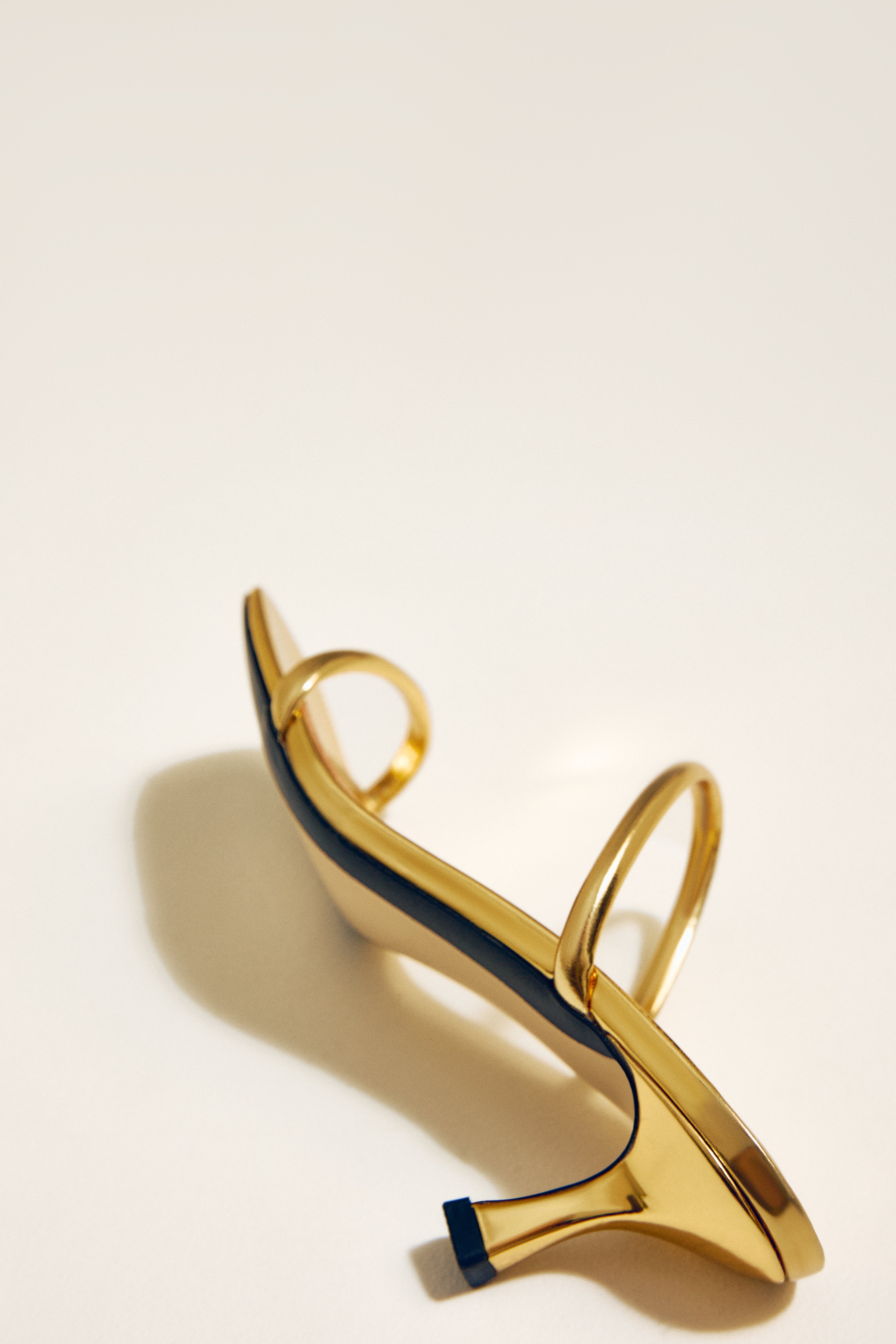 Босоножки Leticia Gold