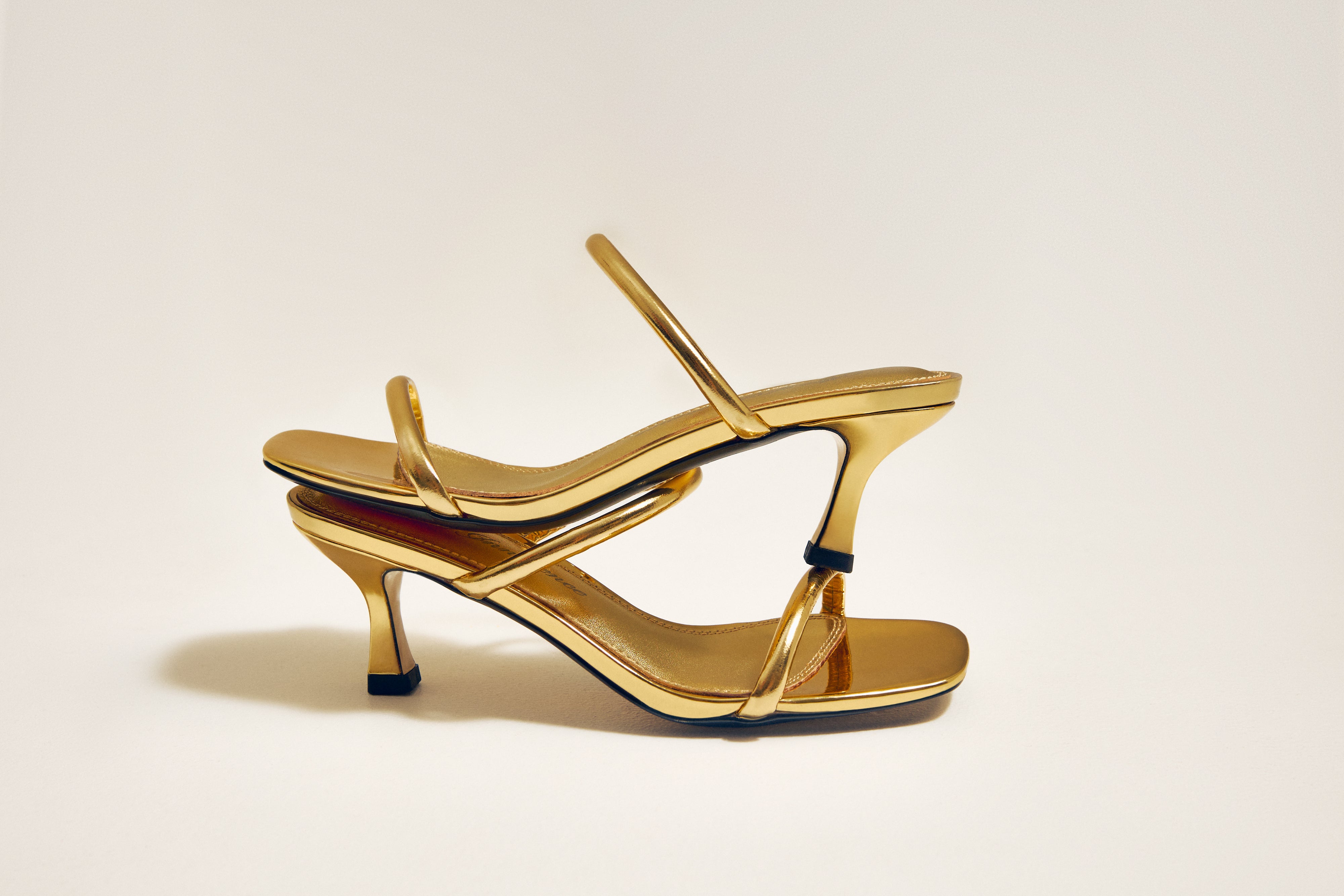 Босоножки Leticia Gold