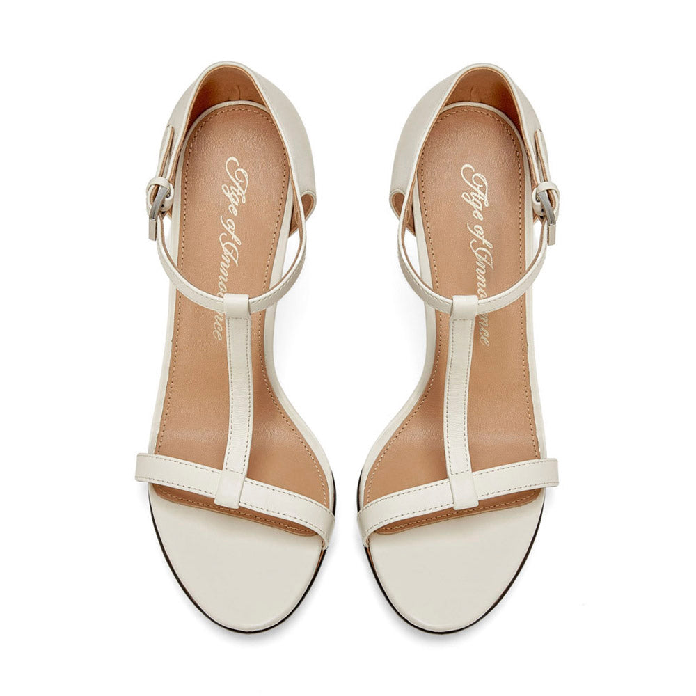 Белые босоножки на каблуке Catalina Black от Age of Innocence.