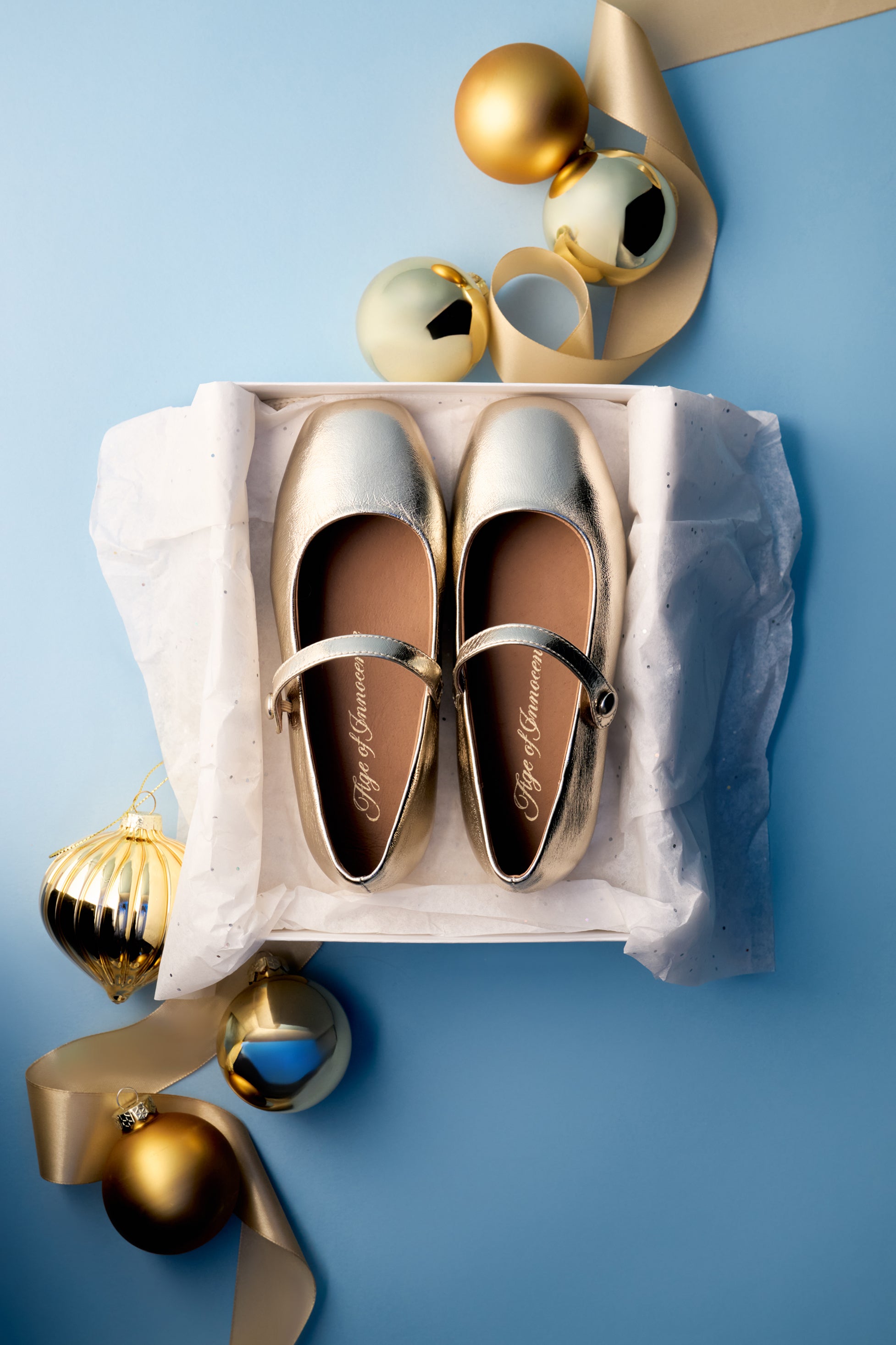 Туфли Chloe Leather Gold